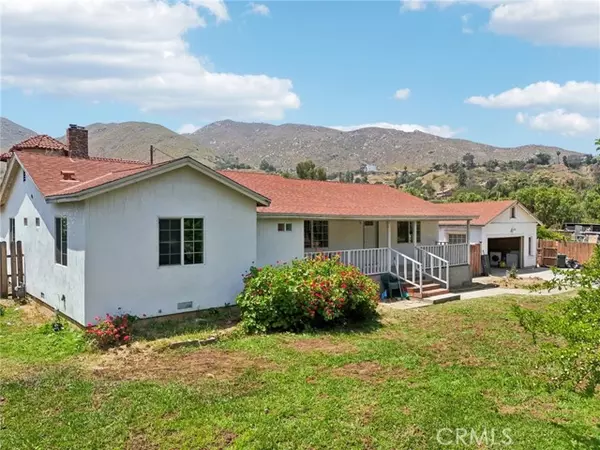 Colton, CA 92324,23831 Pepper Tree Lane