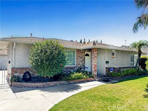 Downey, CA 90240,9254 Appleby Street