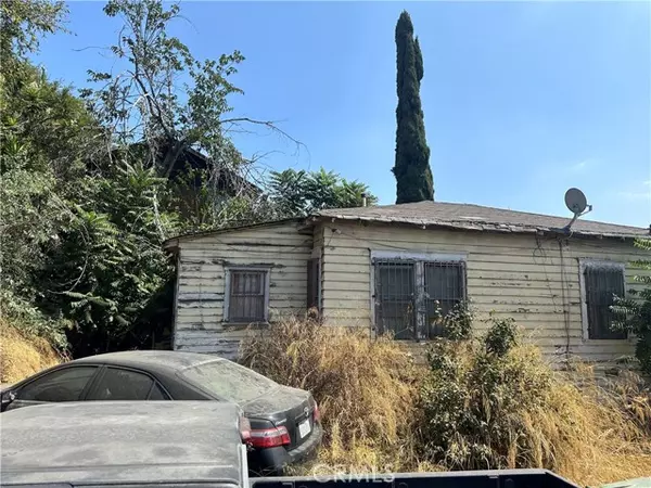 Los Angeles, CA 90063,3865 Meisner Street