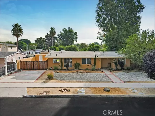 7738 Aura Avenue, Reseda, CA 91335