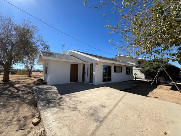 11012 Matilija Road, Apple Valley, CA 92308