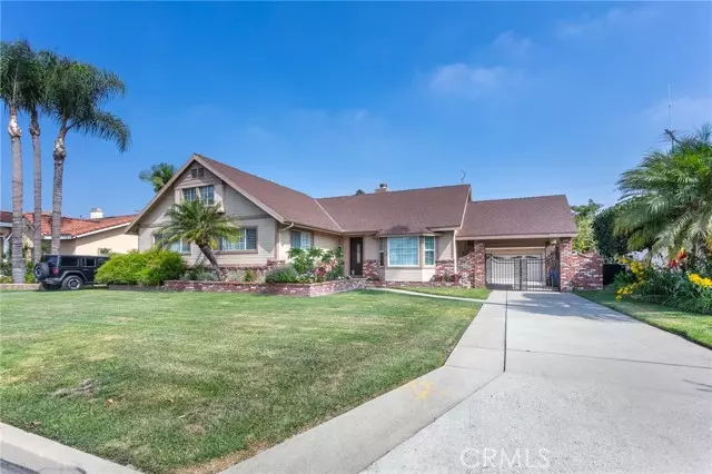 7647 Fostoria Street, Downey, CA 90241