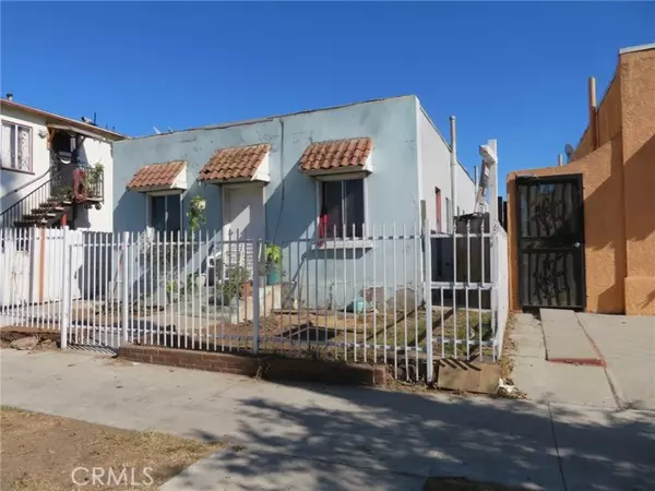 1636 Pacific Avenue, Long Beach, CA 90813