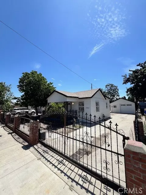 Compton, CA 90222,2322 East 130th Street