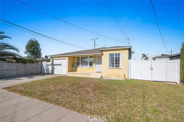 935 West Poplar Street, Compton, CA 90220