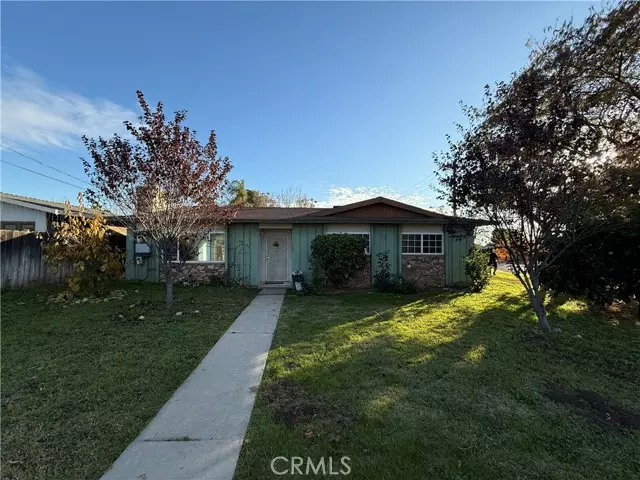 33713 Fairview Drive, Yucaipa, CA 92399