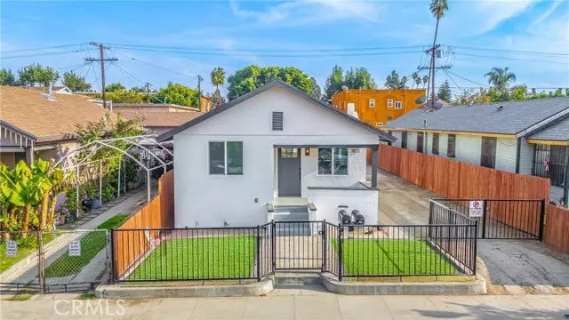 3818 Crawford Street, Los Angeles, CA 90011