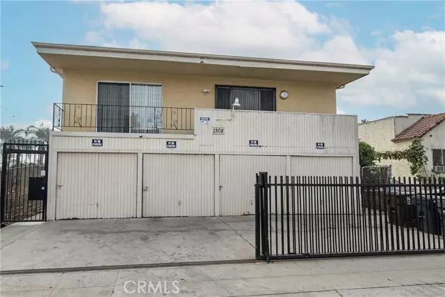 1308 East Oaks Street, Compton, CA 90221