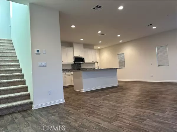 Fontana, CA 92336,7245 Crescendo Lane