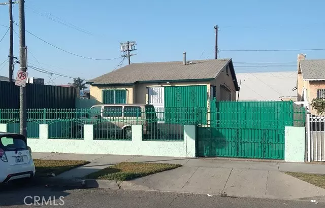 5741 Holmes Avenue, Los Angeles, CA 90058