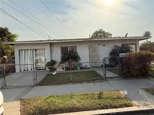 Compton, CA 90222,1988 East Oris Street