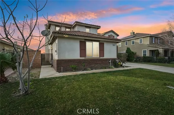 16679 San Simeon Way, Fontana, CA 92336