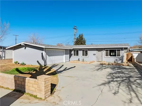 1029 West Avenue H7, Lancaster, CA 93534