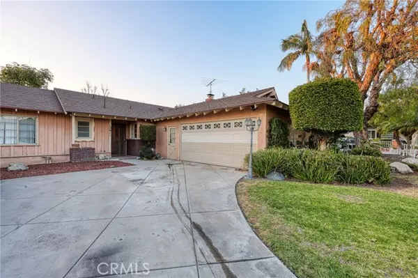 12611 Meadow Green Road, La Mirada, CA 90638