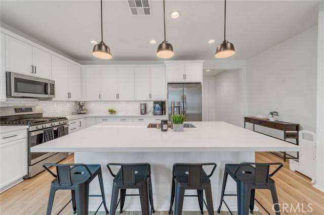 30546 Rodriquez Loop, Menifee, CA 92584