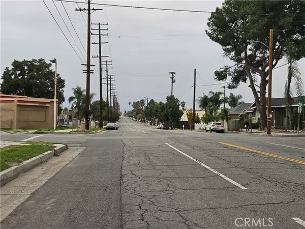 San Bernardino, CA 92410,987 West Rialto Avenue