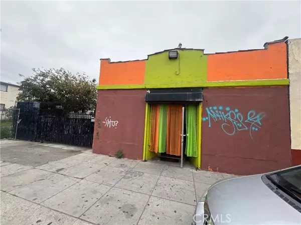 8310 South Broadway, Los Angeles, CA 90003