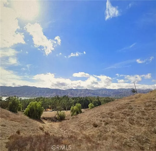 Lake Elsinore, CA 92530,0 LAKE VIEW #88 Avenue