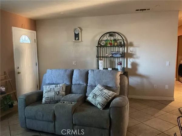 Rialto, CA 92376,322 North Fillmore Avenue
