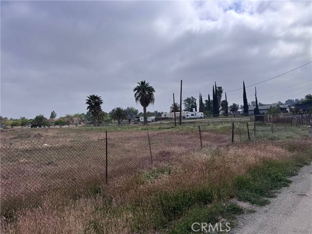 Perris, CA 92570,20660 Warren Road
