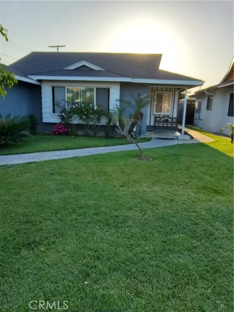 12205 Harris Avenue,  Lynwood,  CA 90262
