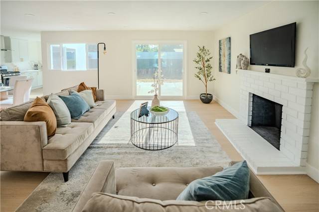 North Hollywood, CA 91605,8213 Ethel Avenue