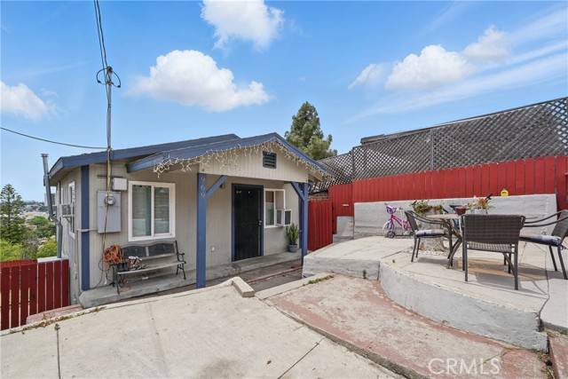 Los Angeles, CA 90063,969 Van Pelt Ave