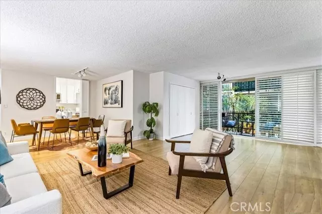 Beverly Hills, CA 90212,9950 Durant Drive