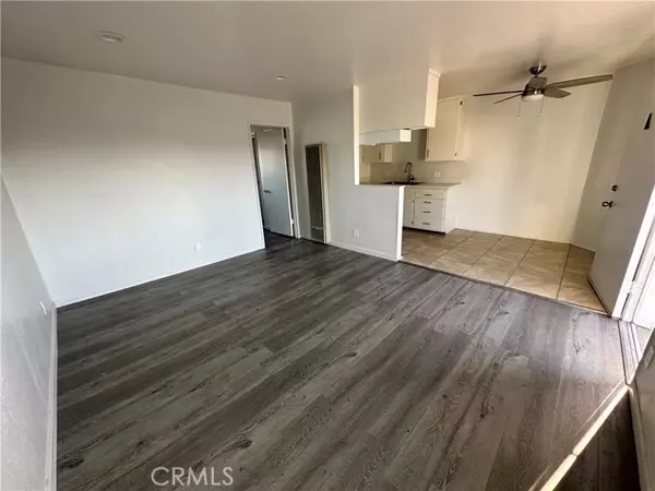 Long Beach, CA 90804,2598 East Spaulding Street