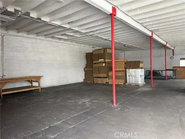 Compton, CA 90222,1513 West El Segundo Boulevard
