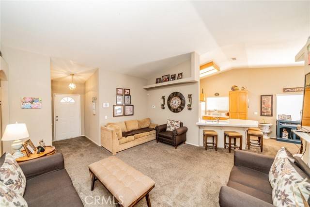 Victorville, CA 92392,12248 Glenoaks Lane
