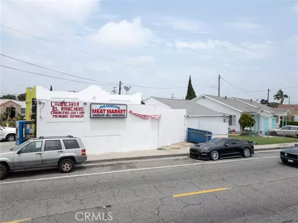 Huntington Park, CA 90255,8506 Santa Fe Avenue