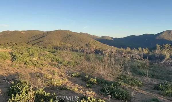 Anza, CA 92539,7 Cooper Cienega Truck Tr Dr