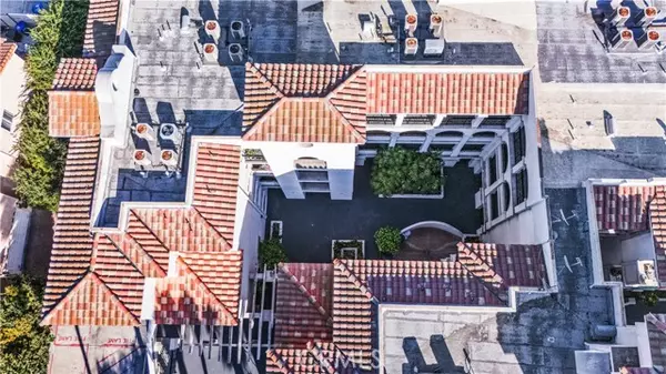 Huntington Park, CA 90255,7018 Rita Avenue