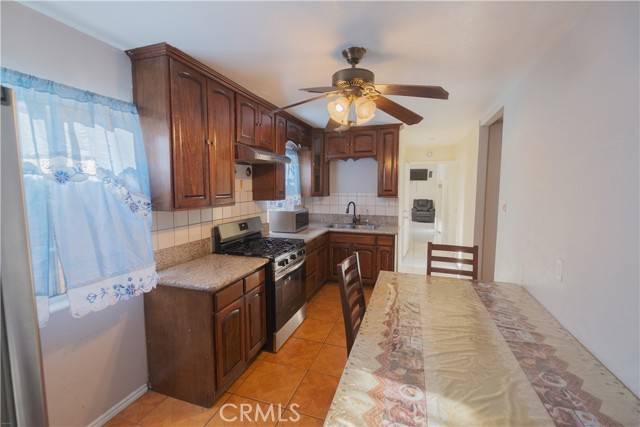 Compton, CA 90222,2534 E 127th St