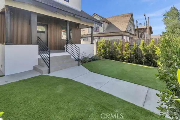 Long Beach, CA 90802,629 Olive Avenue
