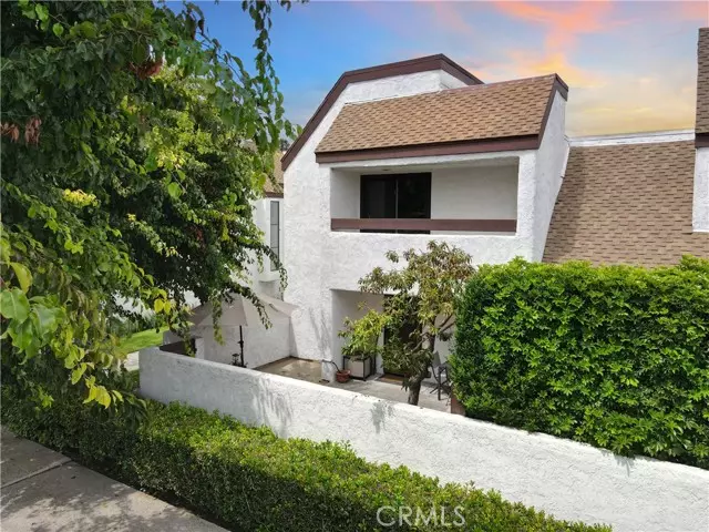 Downey, CA 90241,11980 Heritage Circle