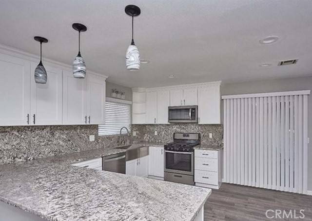 Hesperia, CA 92345,9289 Hickory Avenue