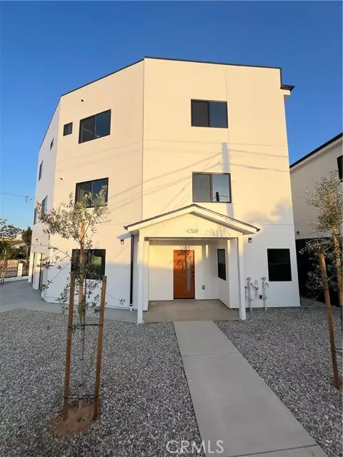 East Los Angeles, CA 90063,4268 Capistrano Way