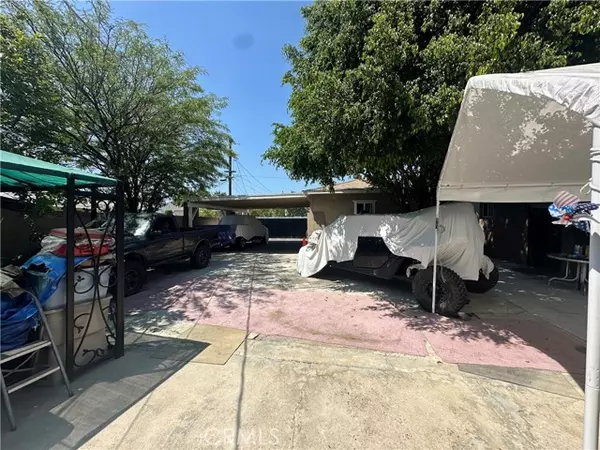 Sun Valley, CA 91352,10673 Saticoy Street