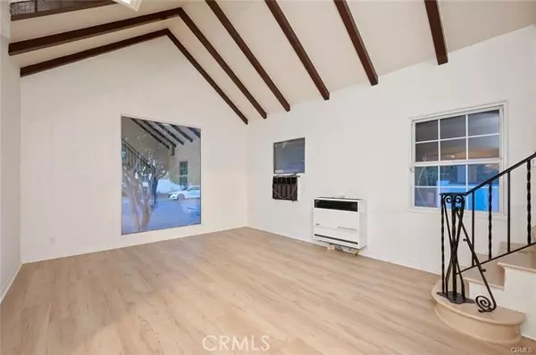 Montebello, CA 90640,825 Palm Place