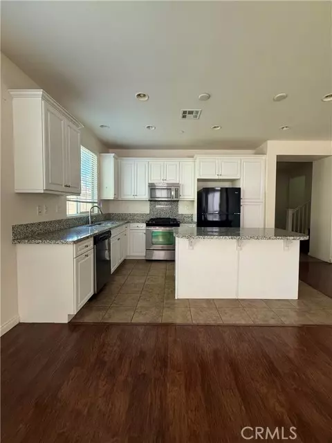Irvine, CA 92618,158 Desert Bloom