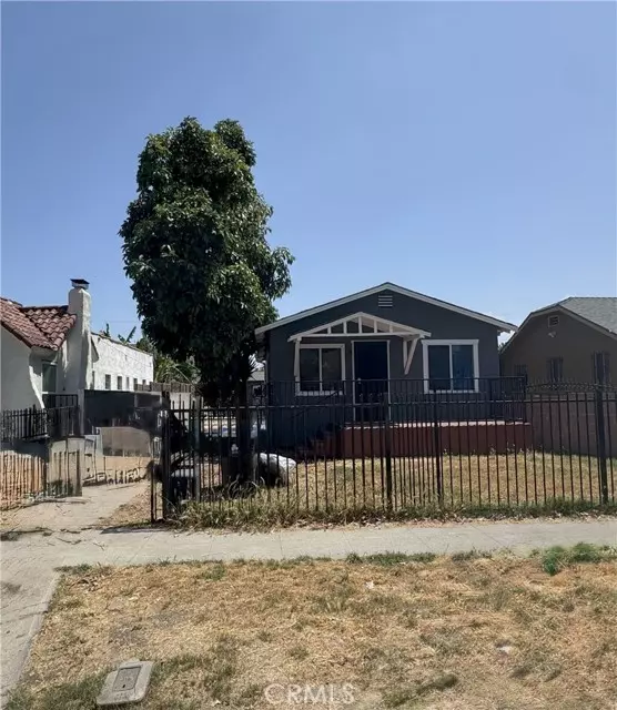 1440 West 62nd Street, Los Angeles, CA 90047