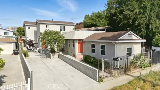 Los Angeles, CA 90022,833 North Humphreys Avenue