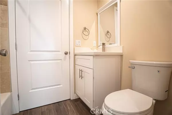 Panorama City, CA 91402,9246 Cedros Avenue