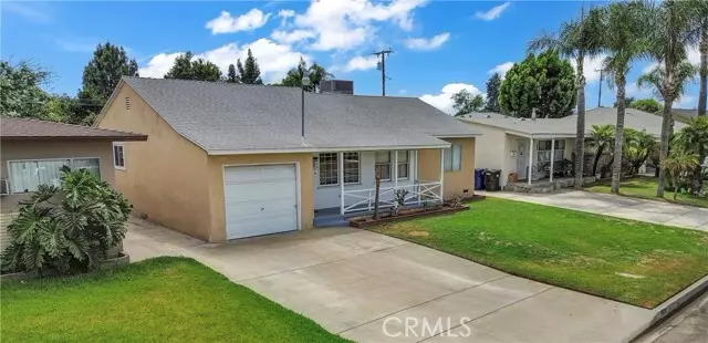 Pico Rivera, CA 90660,9838 Maxine Street