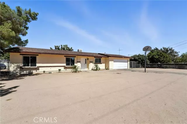 Hesperia, CA 92345,7535 Kenyon Avenue