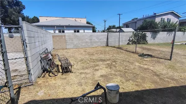 Long Beach, CA 90810,1518 West 19 Street