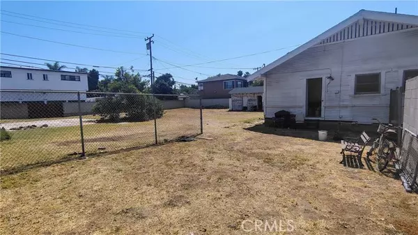 Long Beach, CA 90810,1518 West 19 Street