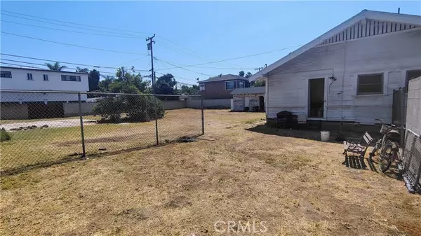 Long Beach, CA 90810,1518 West 19 Street